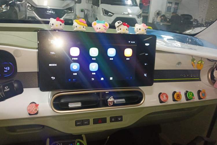 Used Geely Galaxy Panda 2025 210km Panda Rider Audio And AC Panel