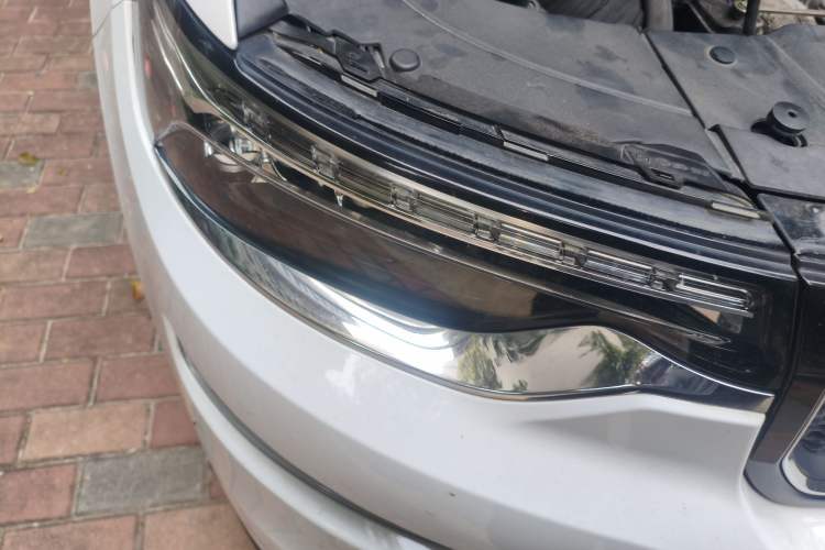 Used Jeep Grand Commander 2018 2.0T Two-Wheel Drive Enjoy Edition China V