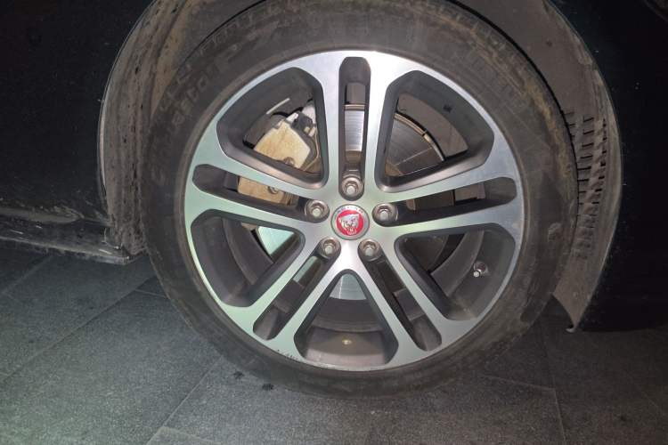 Used Jaguar XEL 2023 2.0T 250 PS R-DYNAMIC S Advanced Sport Edition
