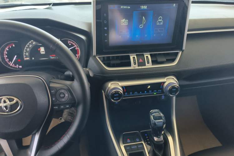 Used Toyota RAV4 2020 2.0L CVT Two-Wheel Drive Fashion Edition
