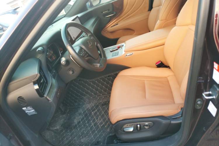 Used Lexus LS 2023 500h Excellence Edition