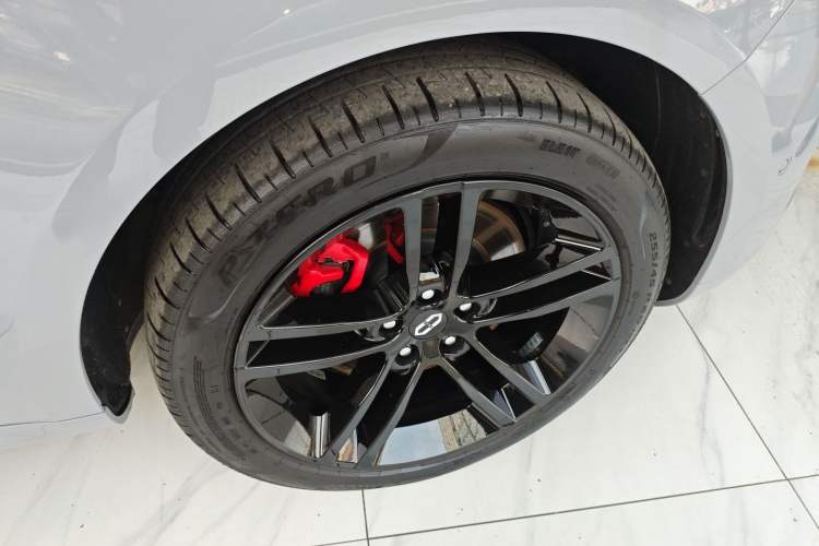 Used Hima AITO M5 2024 Extended-Range Max RS Four-Wheel Drive Advanced Intelligent Driving Version
