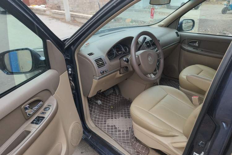 Used Buick GL8 2014 2.4L Comfort Edition
