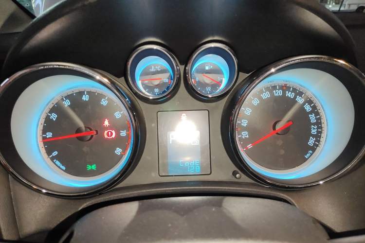 Used Buick GT 2013 XT 1.6L Automatic Fashion Edition