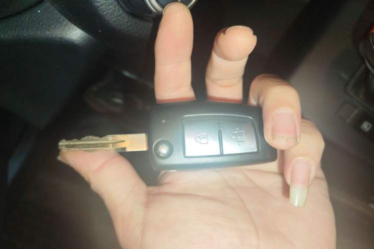 Used Nissan Kicks 2020 1.5L XL CVT Cool Enjoyment Edition Interior 1