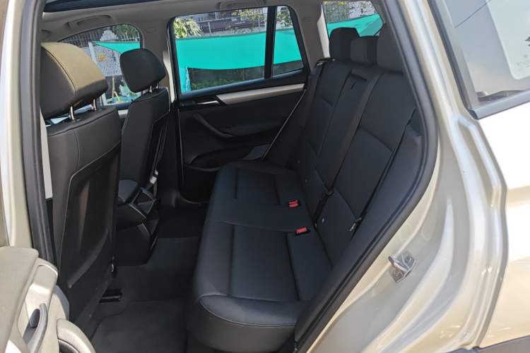 Used BMW X3 2016 sDrive20i