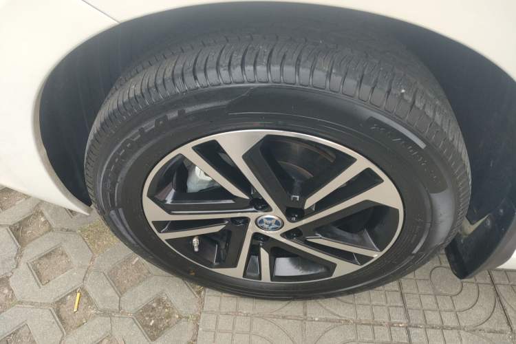 Used Venucia T70 2018 2.0L CVT Smart Enjoyment Version
