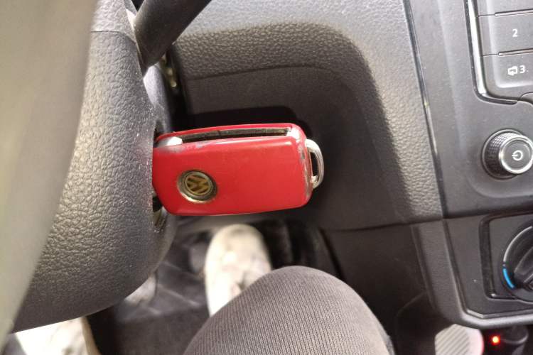 Used Volkswagen Santana 2016 1.4L Manual Fashion Edition