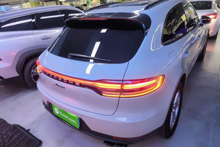 Used Porsche Macan 2021 Macan 2.0T Rear