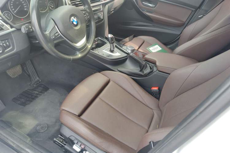 Used BMW 3 Series 2019 320Li Fashion Model
