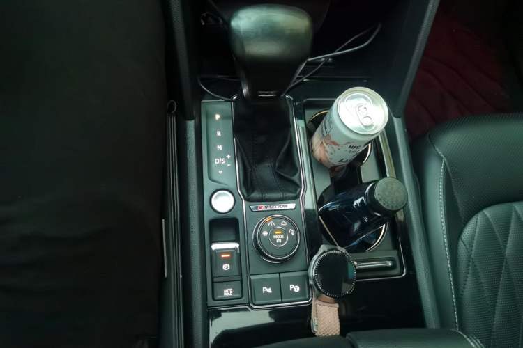 Used Volkswagen Teramont 2019 530 V6 Four-Wheel Drive Prestige Flagship Model China VI Standard