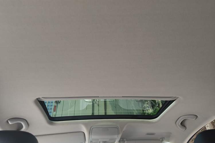Used Volkswagen Golf 2011 1.4TSI Cross Golf Headliner