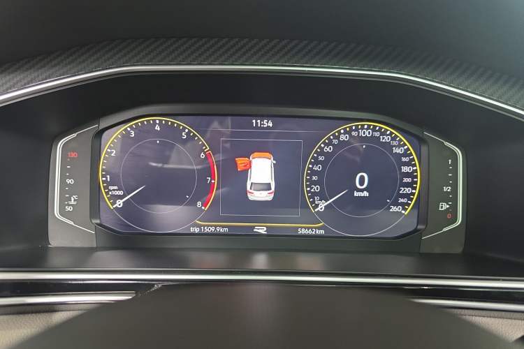 Used Volkswagen Tiguan L 2023 330TSI Automatic Two-Wheel Drive R-Line Enjoyment Edition Instrument Cluster