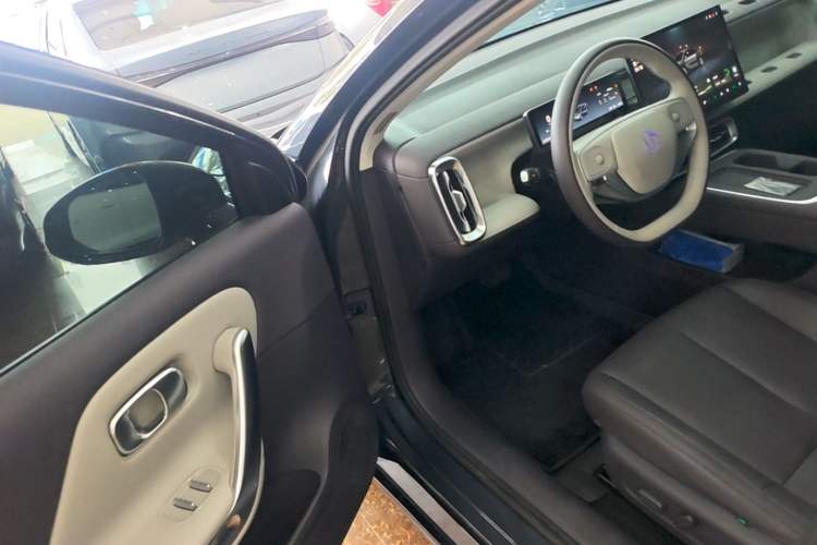 Used Leapmotor B01 2025 650 LiDAR Edition