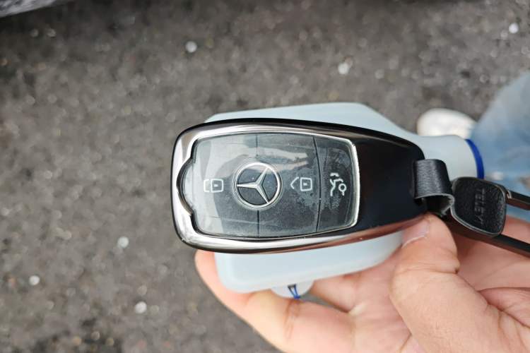 Used Mercedes-Benz GLE 2022 GLE 350 4MATIC Coupe SUV Luxury Model Vehicle Key