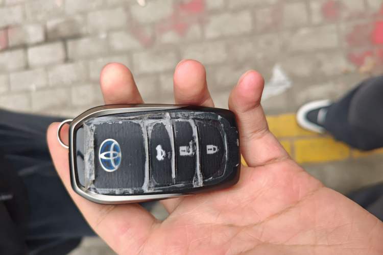 Used Toyota Levin Hybrid E+ 2019 1.8L PH V E-CVT Luxury Edition Vehicle Key