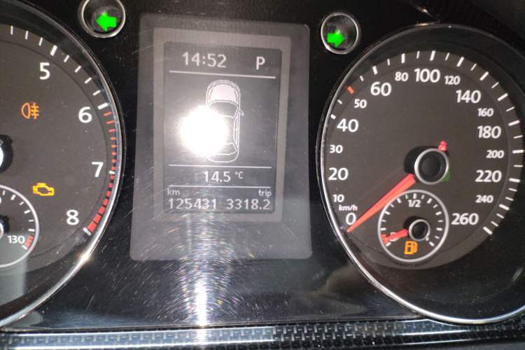 Used Volkswagen Magotan 2015 Facelift 1.8TSI Luxury Model
