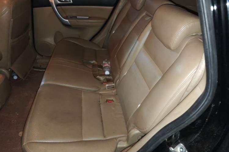 Used Haval H6 2012 1.5T Manual Two-Wheel Drive Urban Version
