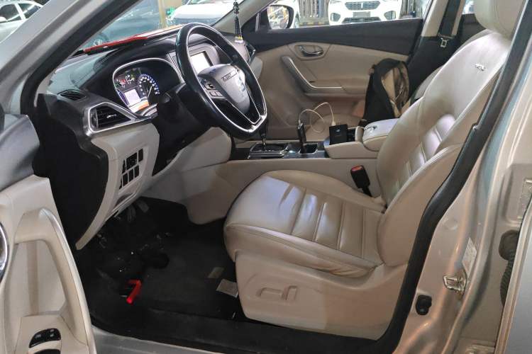 Used Venucia T90 2017 2.0L CVT Smart Edition