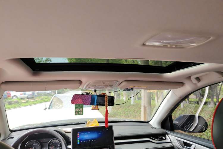 Used Haval M6 2021 PLUS 1.5T DCT Luxury Smart Connectivity Model Headliner