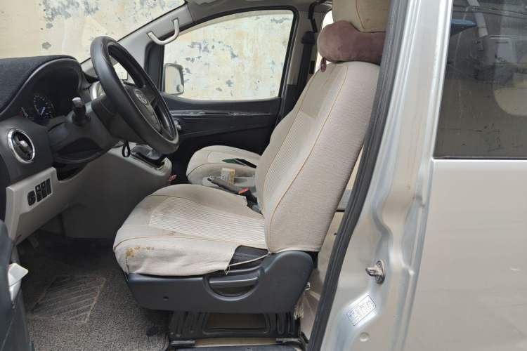 Used JAC Refine M3 2015 Maker Edition 1.6L Luxury Smart Version