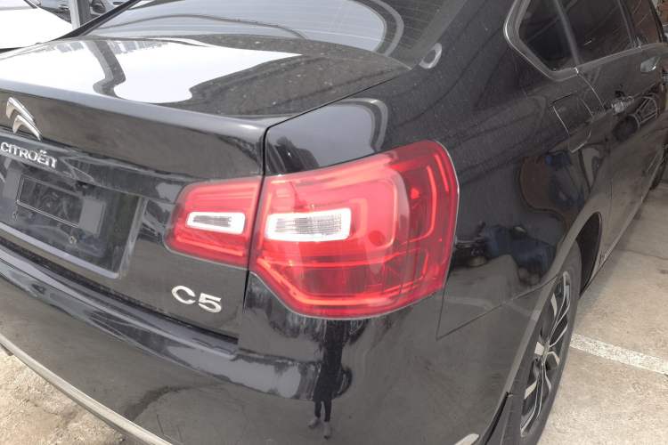 Used Citroen C5 2016 1.8T Automatic Luxury Model Right Rear Taillight