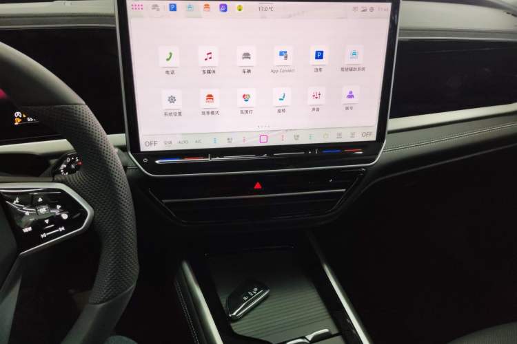 Used Volkswagen Passat 2025 Pro 380TSI Dragon Supreme Edition Audio And AC Panel