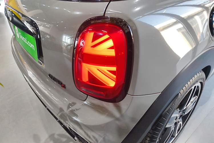 Used MINI MINI 2018 2.0T COOPER S Racing Driver