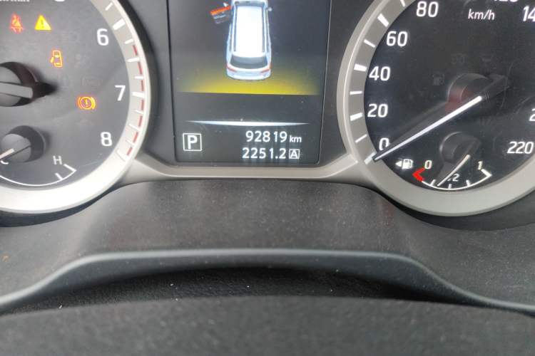 Used Nissan Terra 2018 2.5L Automatic 2WD Luxury Edition
