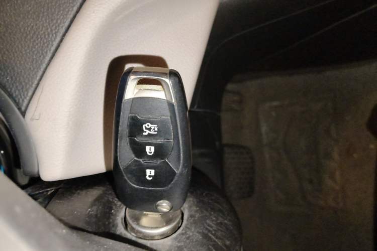 Used Chevrolet Cruze 2015 1.4T DCG Luxury Edition Vehicle Key