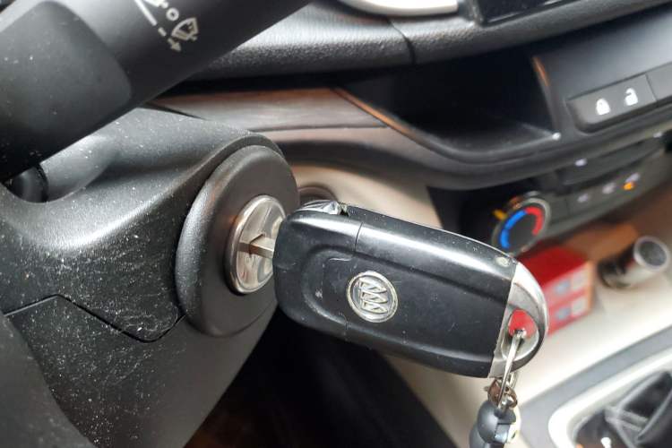 Used Buick GT 2017 15N Automatic Elite Version