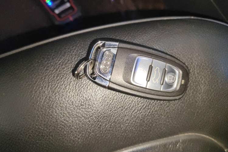 Used Audi A4L 2016 35 TFSI Collection Edition S line Comfort Model