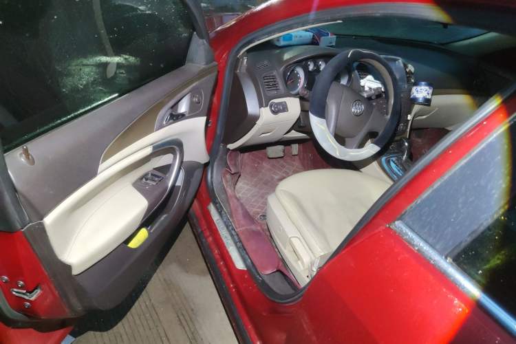 Used Buick Regal 2011 2.0L Comfort Edition Driver Seat