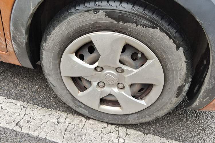 Used Baojun 310 2016 1.2L manual Comfort trim level
