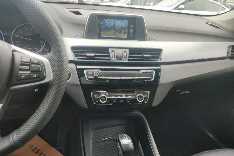 Used BMW X1 2016 sDrive18Li Premium Edition
