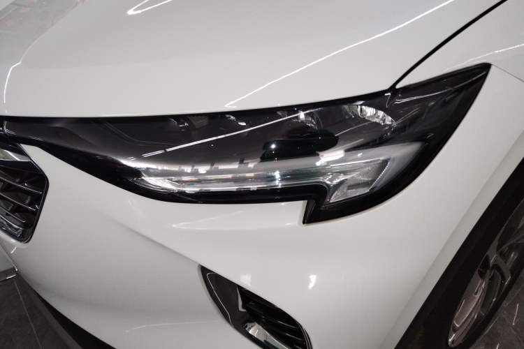 Used Buick Envision 2020 Onix S 652T Two-Wheel Drive Elite Model
