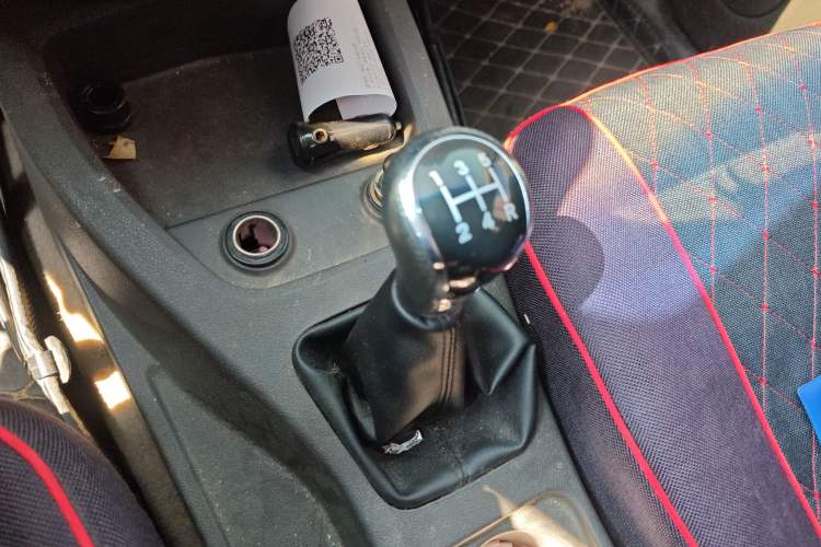 Used Wuling Hongguang 2014 1.5L S Standard Version