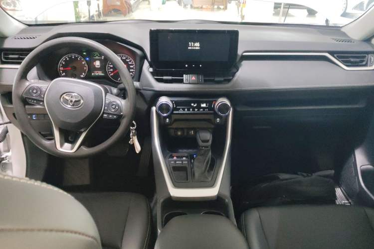 Used Toyota Wildlander 2024 2.0L CVT Two-Wheel Drive Leading Edition