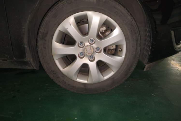 Used Buick Regal 2015 1.6T Fashion Tech Model
