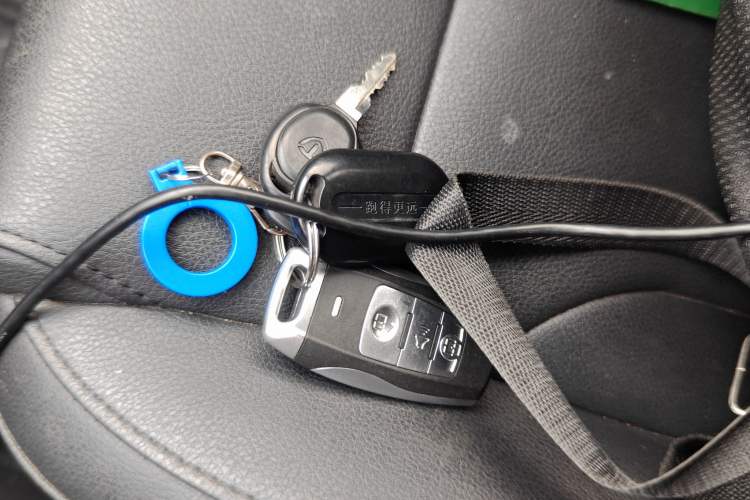 Used Haval H2 2017 Red-Label 1.5T Manual Two-Wheel-Drive Elite Model