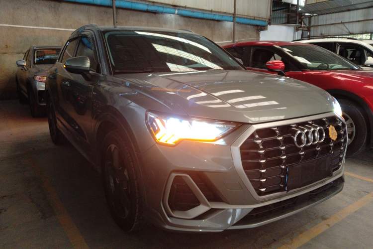Used Audi Q3 2020 35 TFSI Fashion Dynamic Model