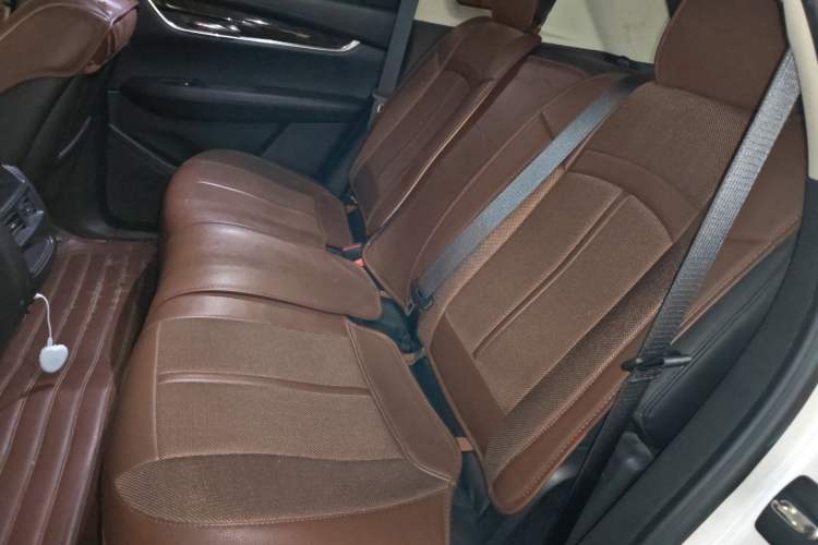 Used Cadillac XT5 2016 25T Luxury Model
