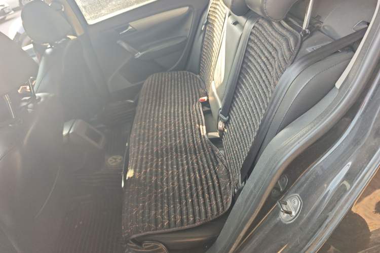 Used Volkswagen Lavida 2013 Revised Version 1.4 TSI DSG Comfort Edition
