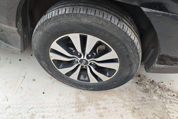 Used Kia Sportage 2013 2.0L Manual Two-Wheel Drive GLS
