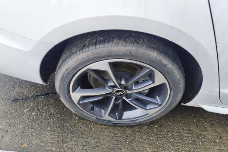 Used Audi A4L 2024 40 TFSI Fashion Dynamic Model