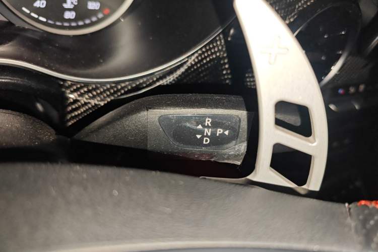 Used Mercedes-Benz V-Class 2022 V 260 Avantgarde Edition