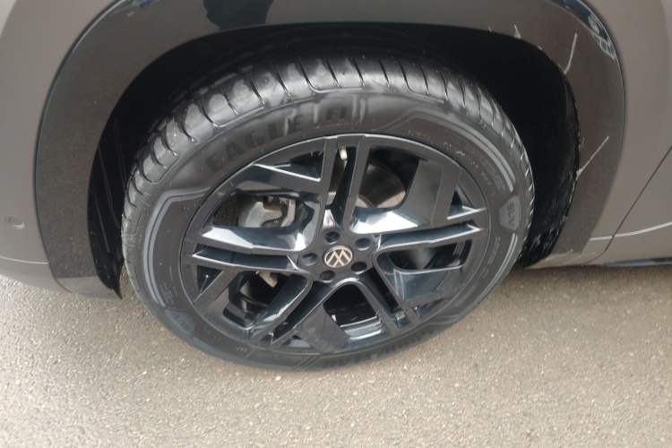 Used Volkswagen Teramont 2025 Tiguan Pro 450TSI Four-Wheel Drive Summit Edition Left Front Wheel Hub