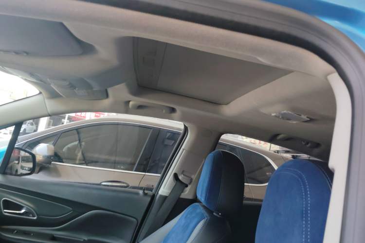 Used Buick Encore 2015 1.4T Automatic Two-Wheel Drive Urban Leading Model
