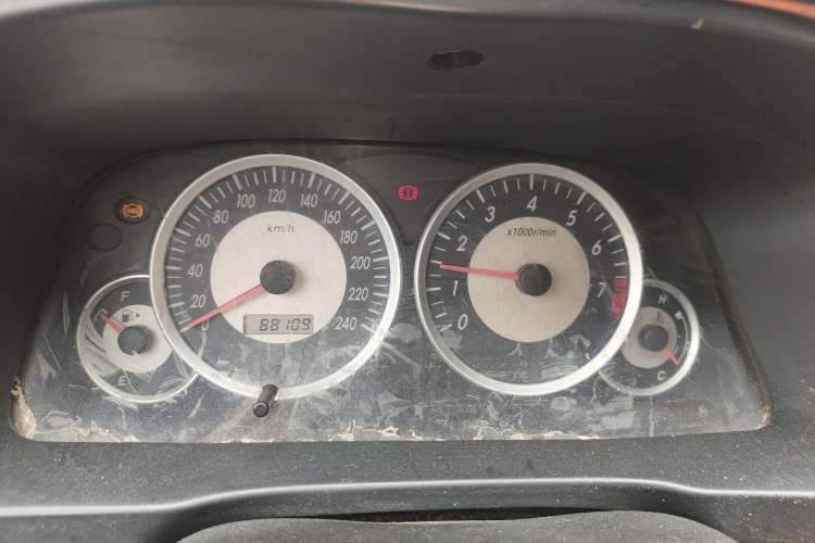 Used FAW Senya S80 2011 1.5L Manual 5-Seater Luxury Model Instrument Cluster