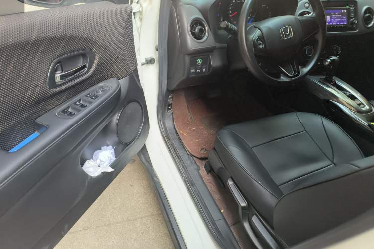 Used Honda XR-V 2017 1.5L LXi CVT Classic Edition Driver Seat